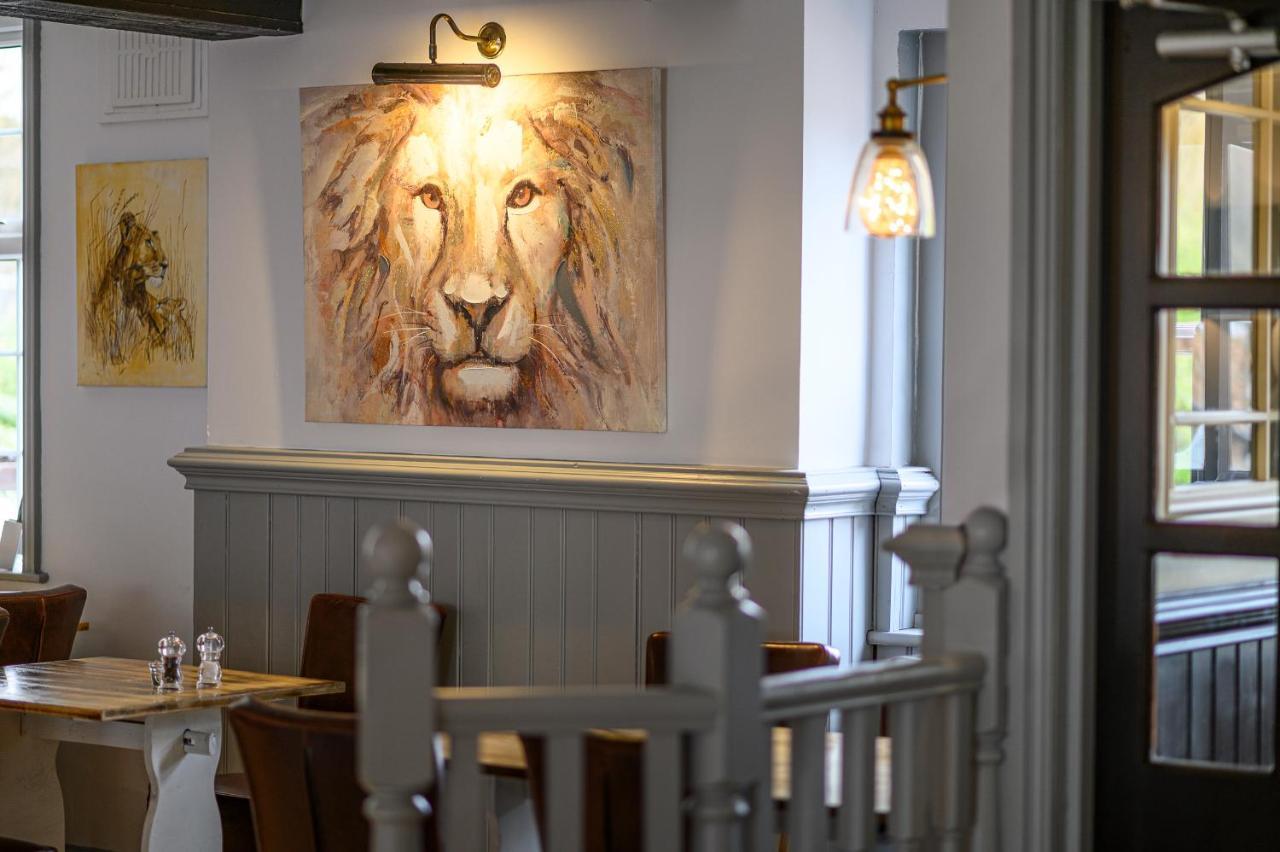 Bed and Breakfast The Lazy Lion Milford on Sea Exterior foto